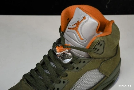 Hyperoad 5 “Olive” Jordan Air 1021